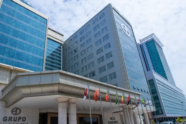 DIAMANTE HOTEL